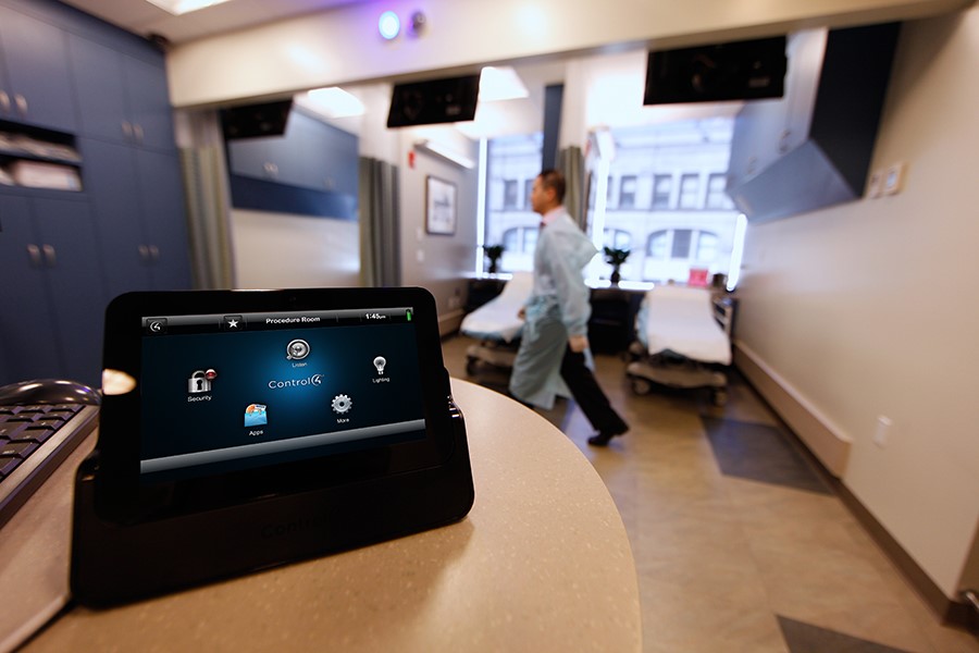 Should Your Medical Facility Take Advantage of Automation?